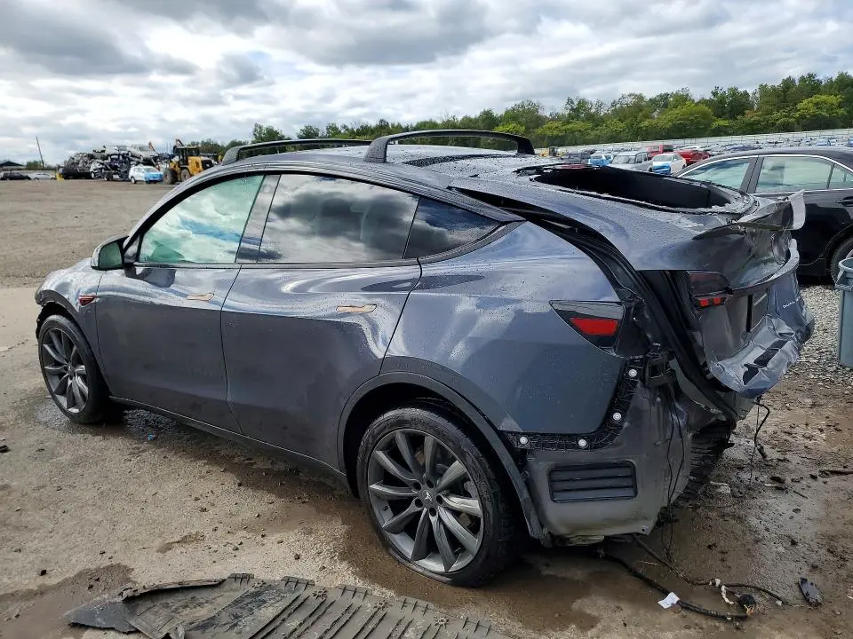 2022 TESLA MODEL Y   