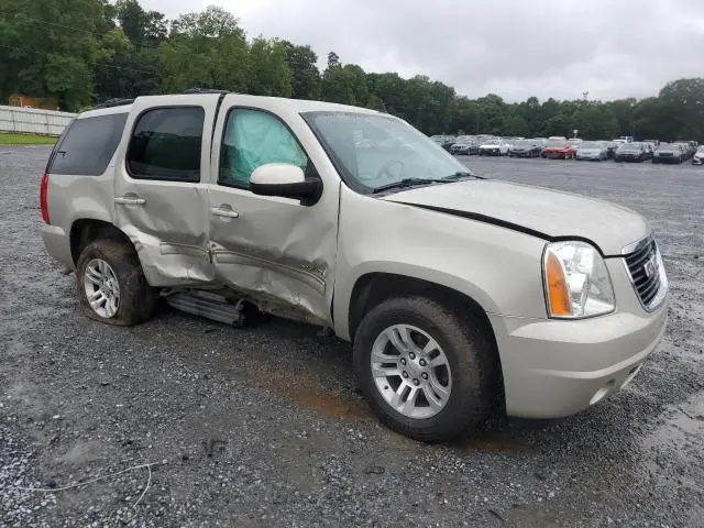 2014 GMC YUKON SLT  