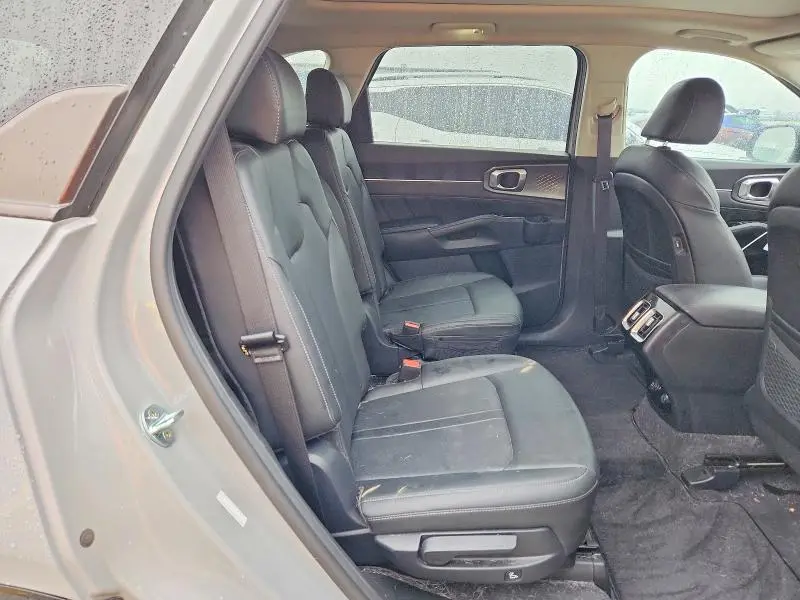 2022 KIA SORENTO SX  