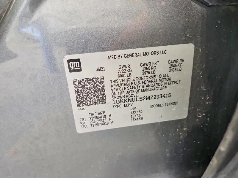 2021 GMC ACADIA SLT  