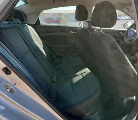 2021 HYUNDAI ACCENT SE  