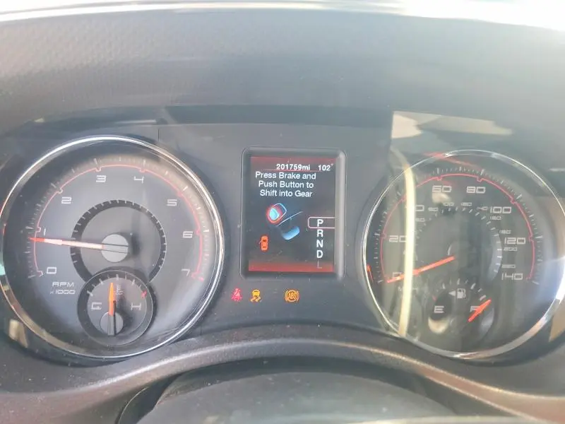 2012 DODGE CHARGER SE  