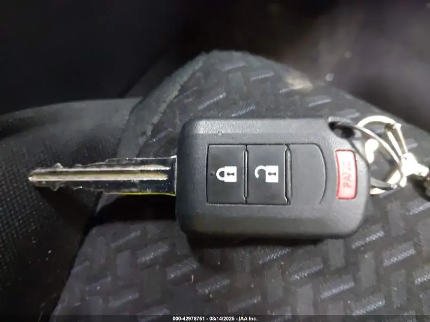 2019 MITSUBISHI ECLIPSE CROSS LE