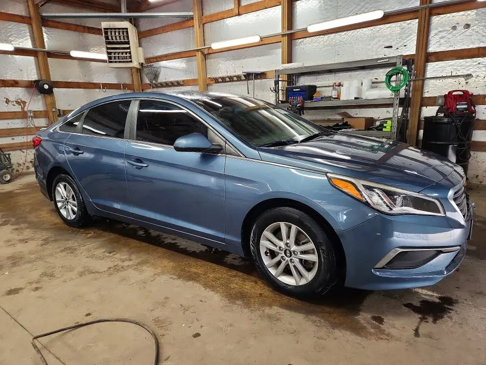 2016 HYUNDAI SONATA SE  