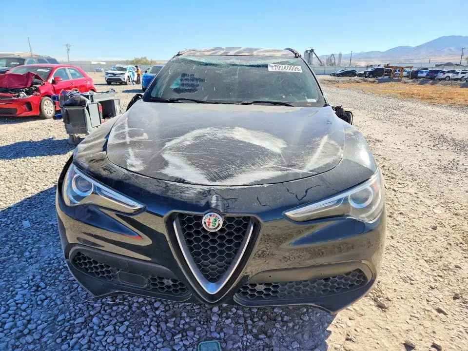 2018 ALFA ROMEO STELVIO TI SPORT  