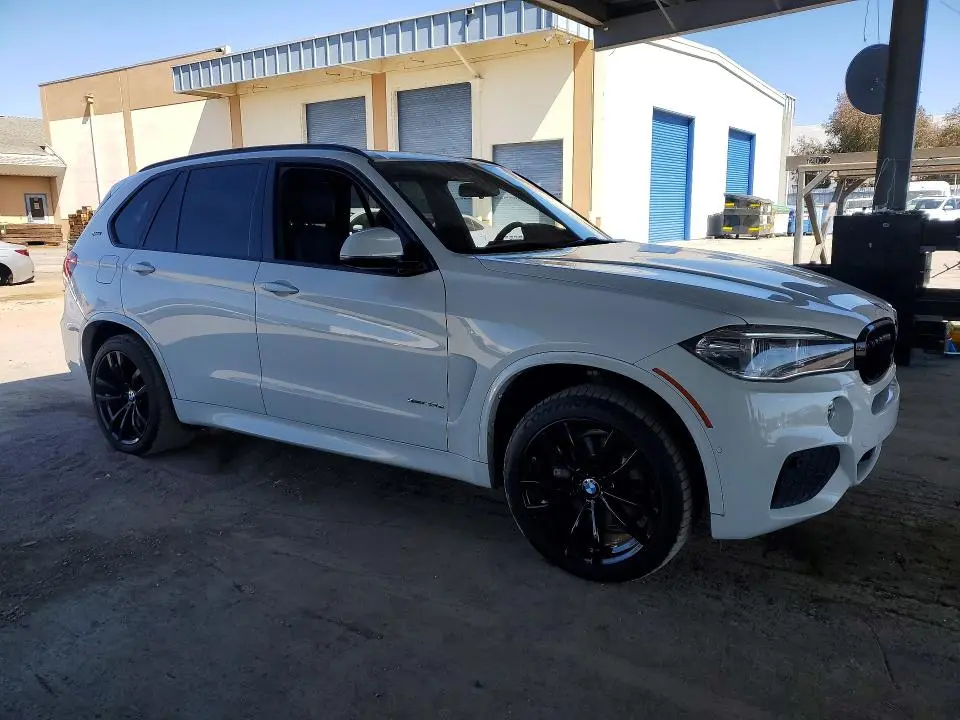2018 BMW X5 XDR40E  
