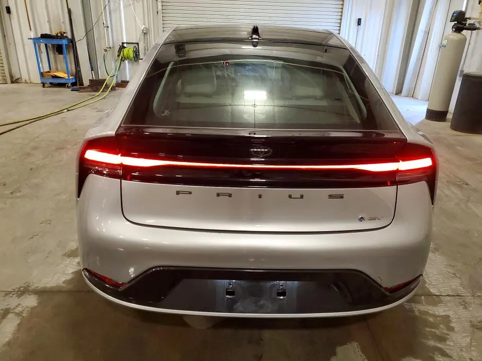 2026 TOYOTA PRIUS LIMITED  