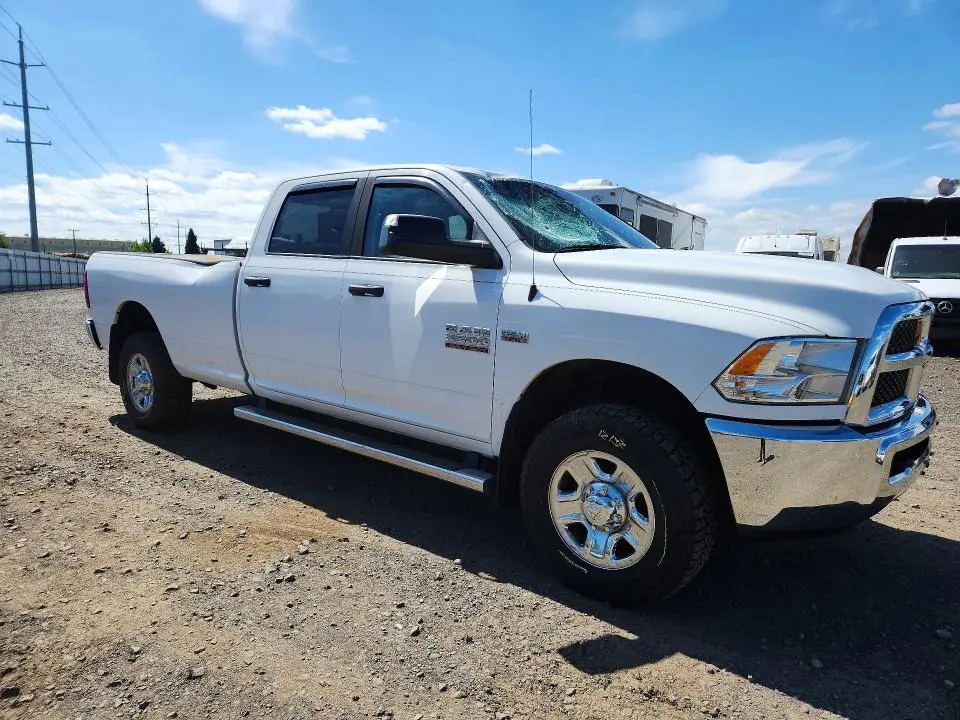 2014 RAM 3500 SLT  