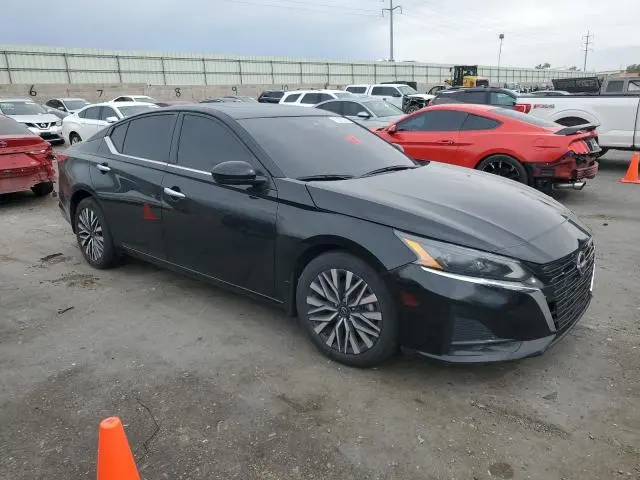 2023 NISSAN ALTIMA SV