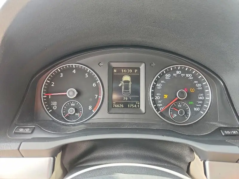 2013 VOLKSWAGEN EOS KOMFORT  