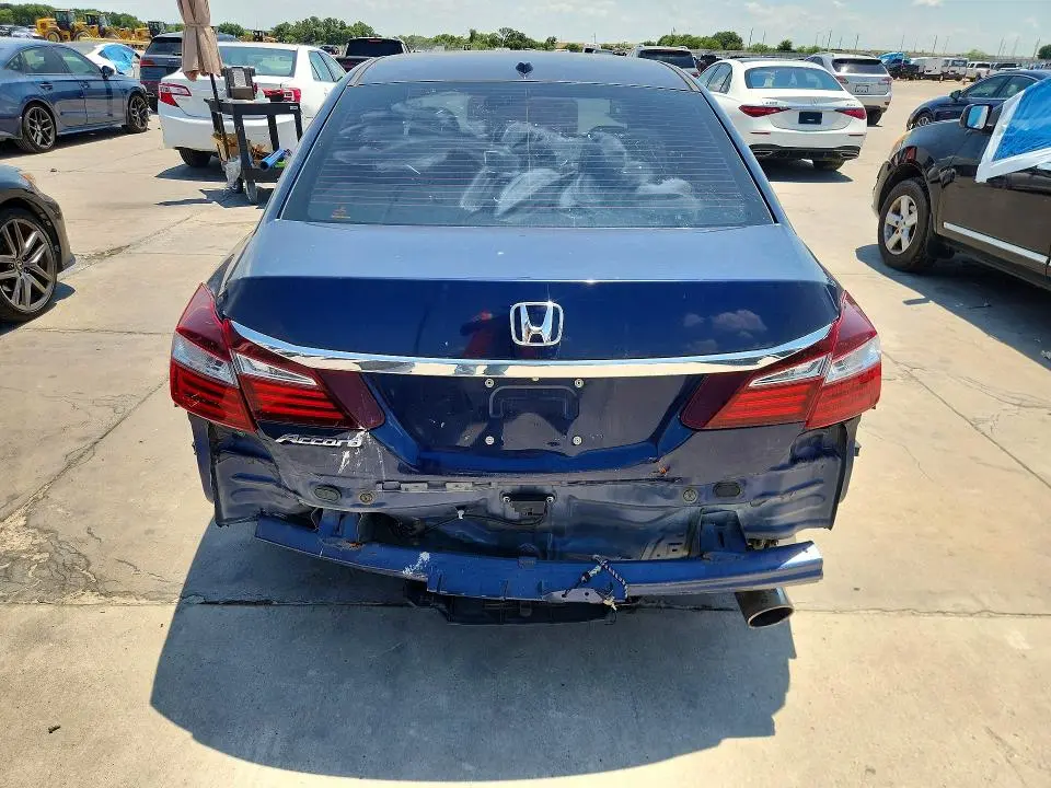 2017 HONDA ACCORD EX  