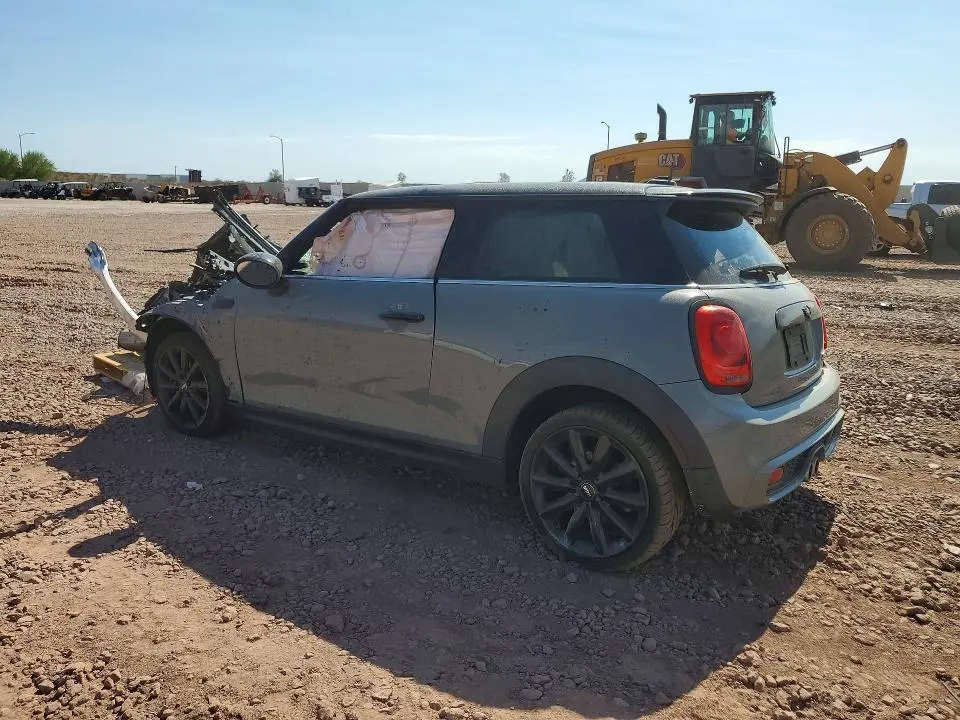 2019 MINI COOPER S  