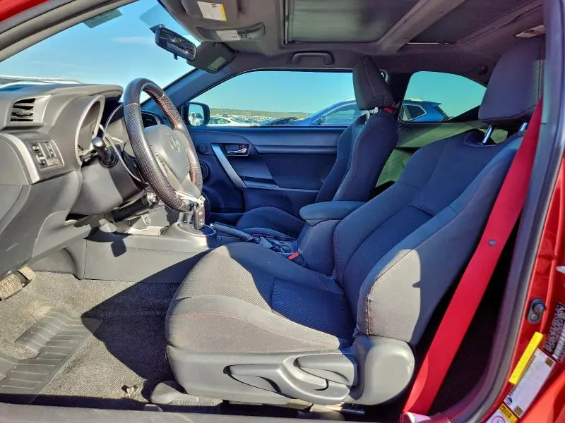 2016 TOYOTA SCION TC   