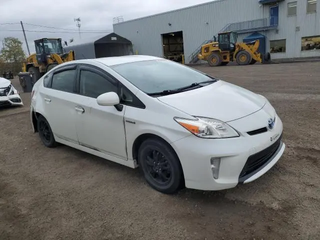 2015 TOYOTA PRIUS   