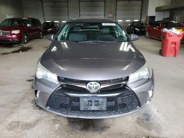 2016 TOYOTA CAMRY LE  