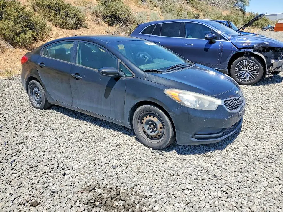 2016 KIA FORTE LX  