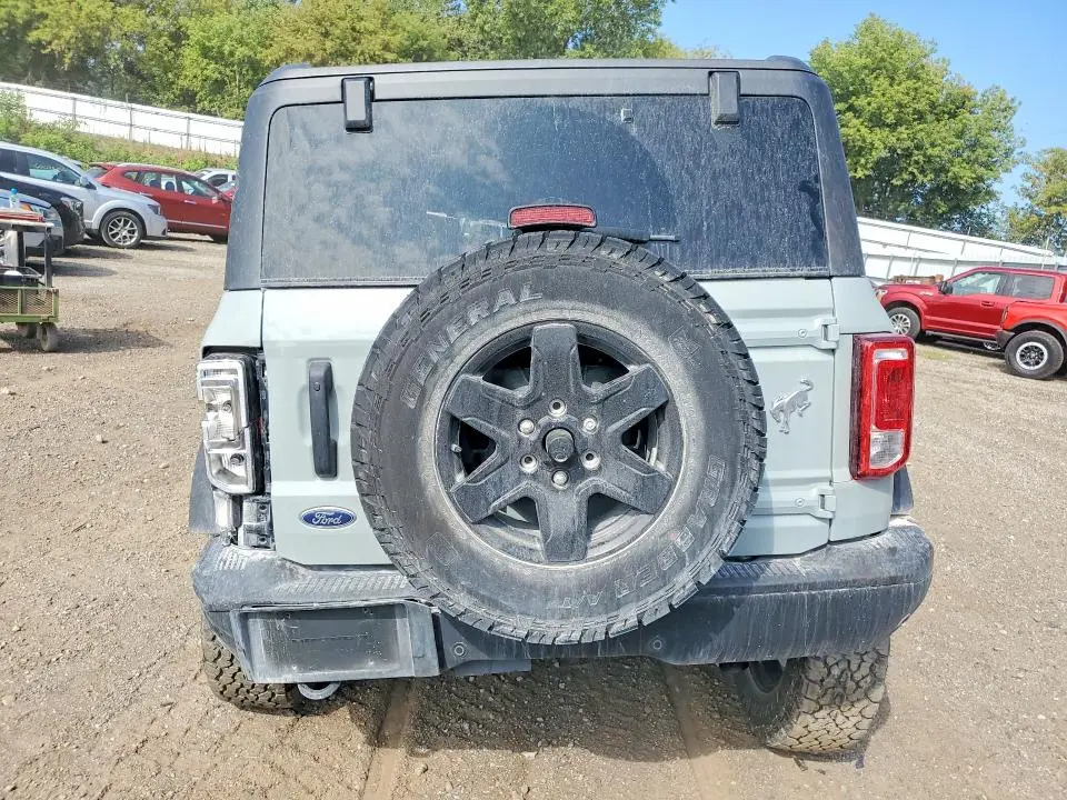 2024 FORD BRONCO BLACK DIAMOND  
