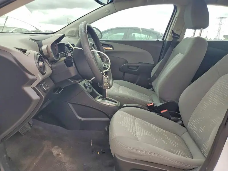 2014 CHEVROLET SONIC LS  