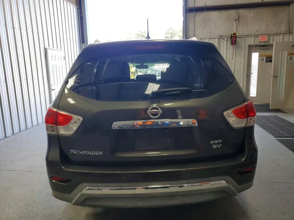 2015 NISSAN PATHFINDER SV  