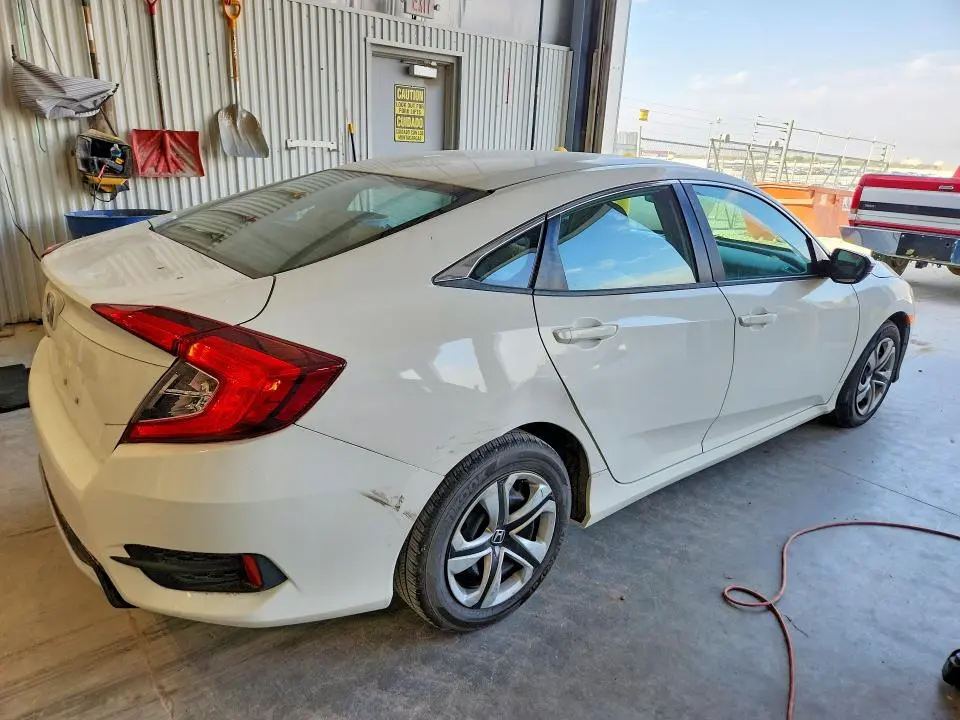 2018 HONDA CIVIC LX  