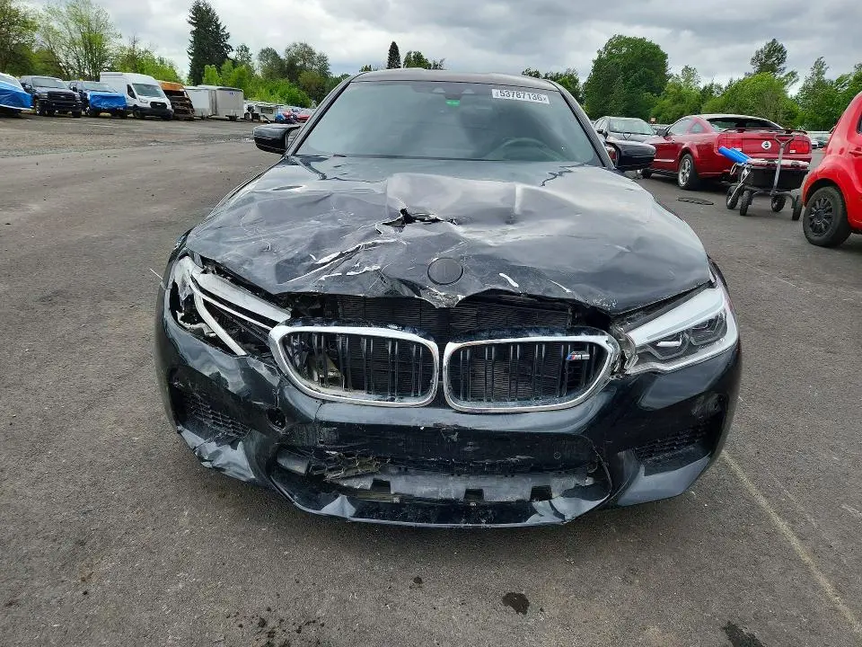 2019 BMW M5   