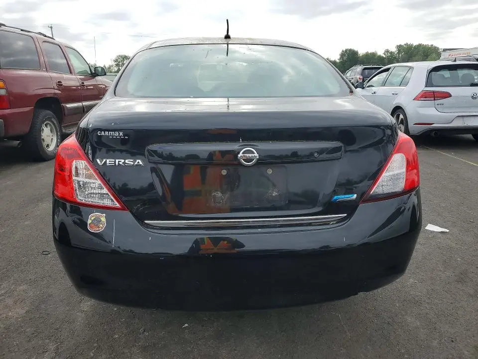 2012 NISSAN VERSA 1.6 S  