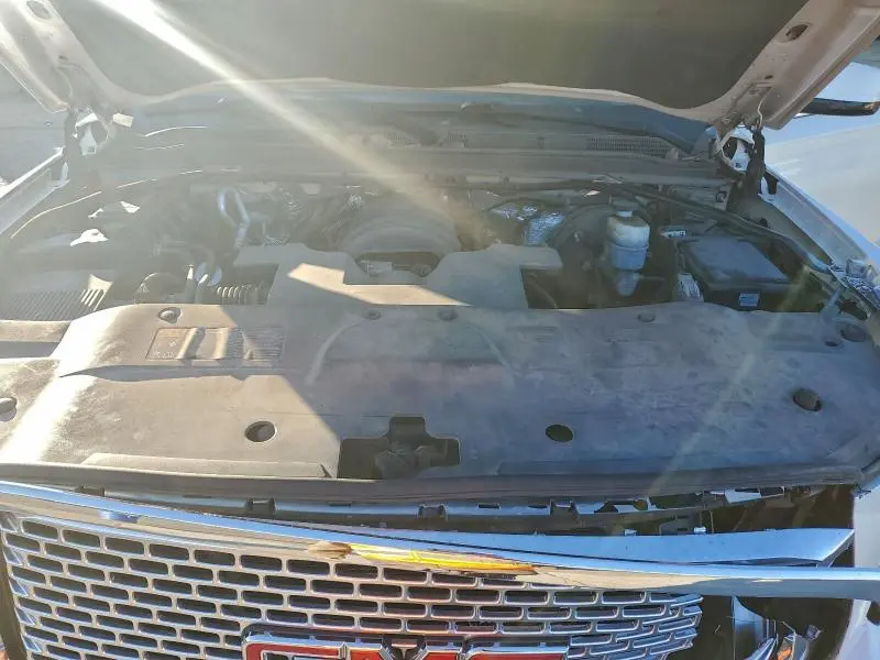 2015 GMC YUKON XL DENALI  