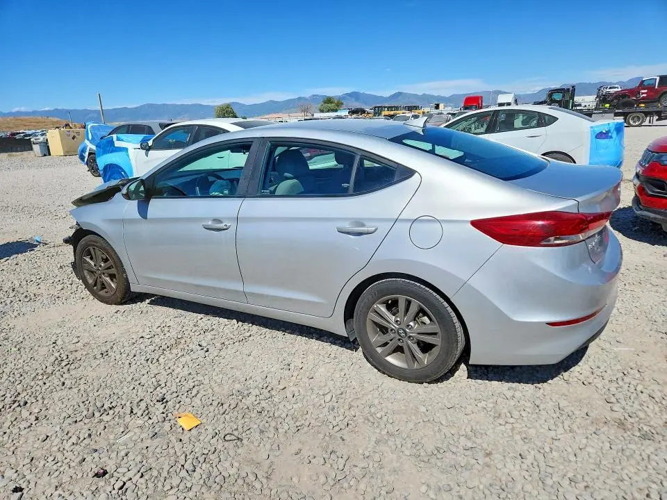 2018 HYUNDAI ELANTRA SEL  