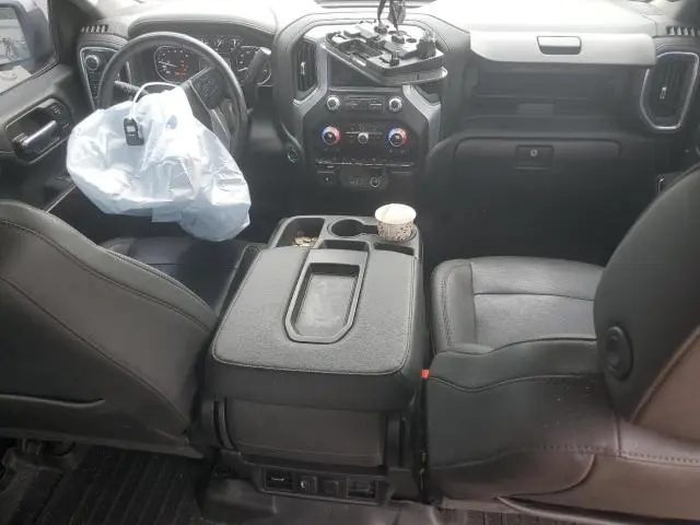 2021 GMC SIERRA K1500 SLT  