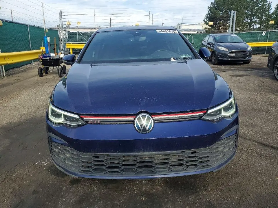 2022 VOLKSWAGEN GTI SE  