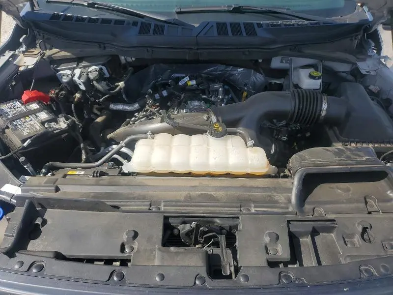 2025 FORD F150 STX  