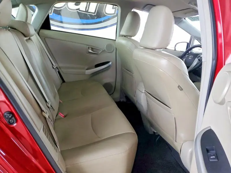 2013 TOYOTA PRIUS FIVE  