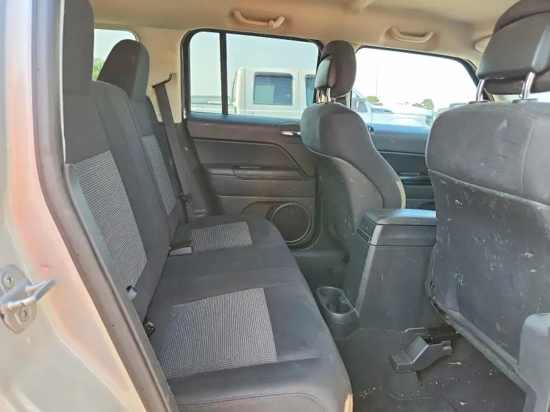 2011 JEEP PATRIOT SPORT  