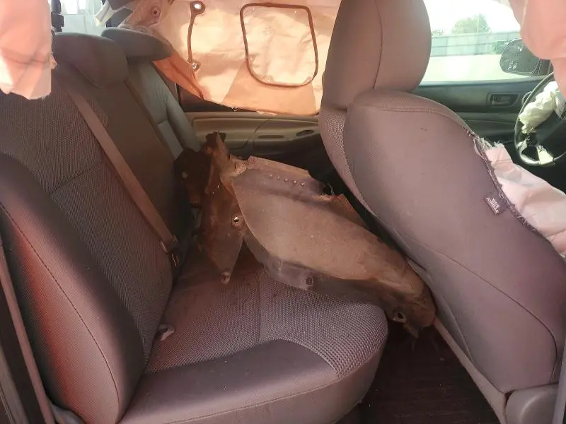 2015 TOYOTA TACOMA V6  