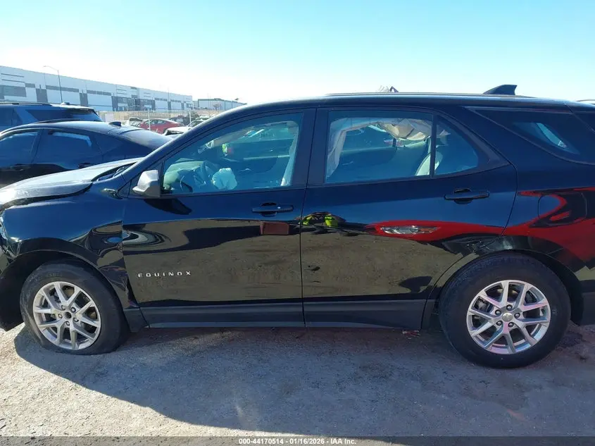 2023 CHEVROLET EQUINOX FWD LS
