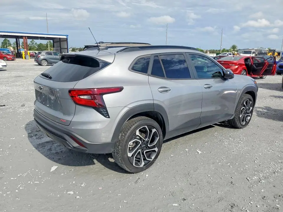 2025 CHEVROLET TRAX 2RS  