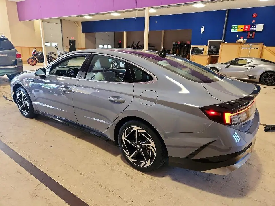 2024 HYUNDAI SONATA SEL  