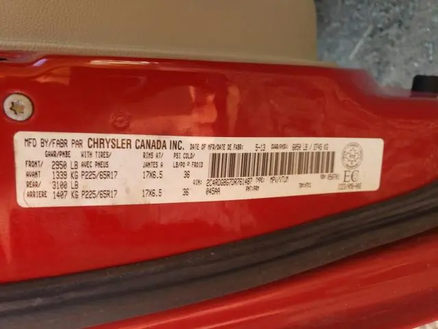 2013 DODGE GRAND CARAVAN SE  