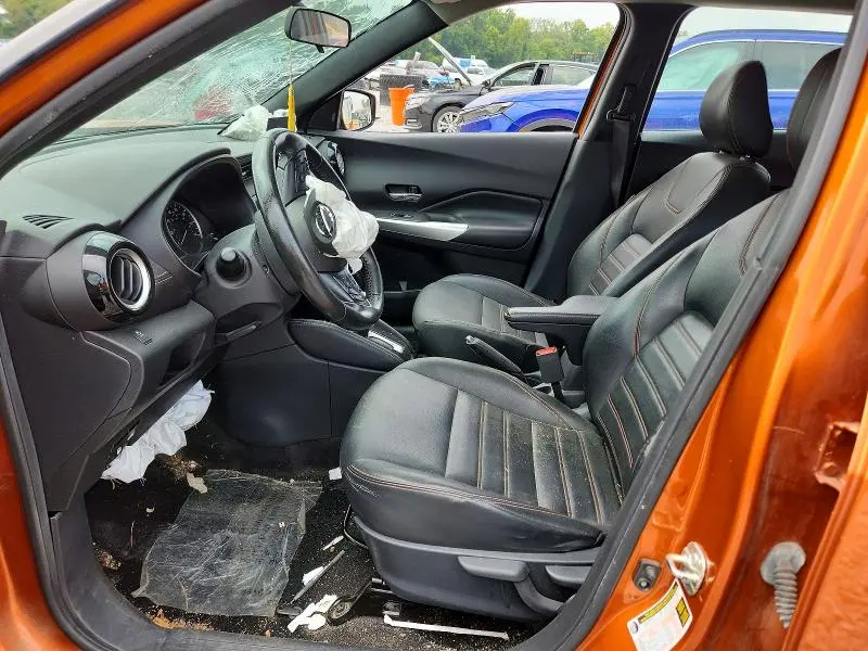 2019 NISSAN KICKS SR  