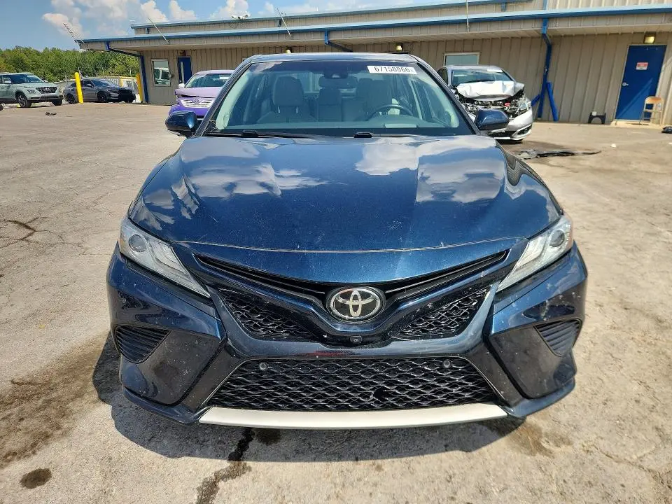 2018 TOYOTA CAMRY XSE  