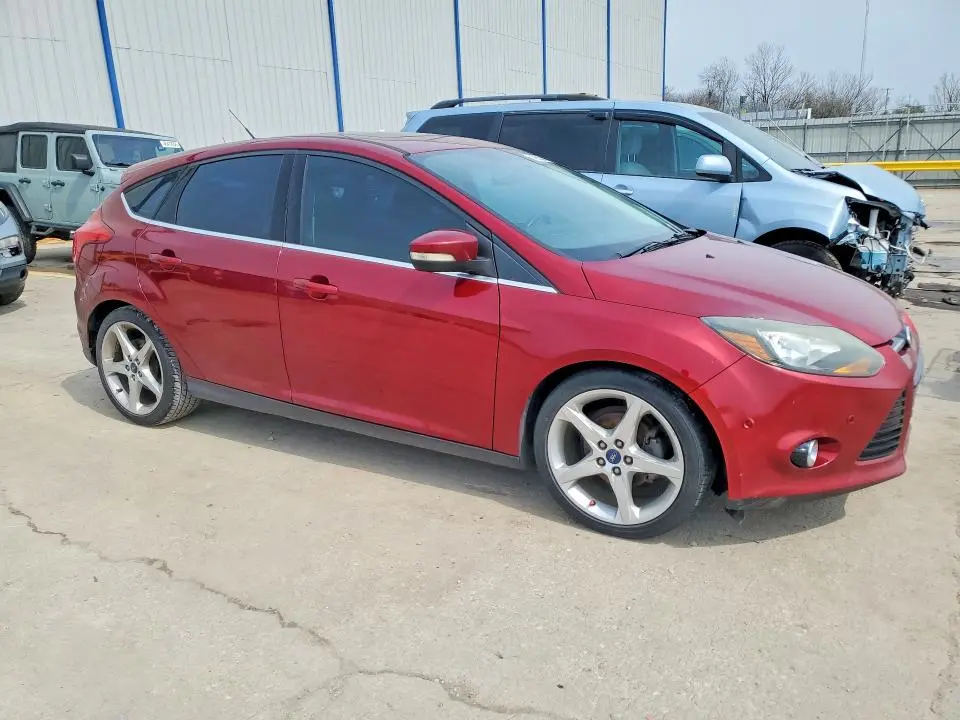 2013 FORD FOCUS TITANIUM  