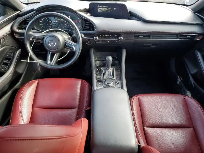 2024 MAZDA 3 PREFERRED  