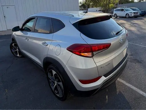 2016 HYUNDAI TUCSON SPORT  
