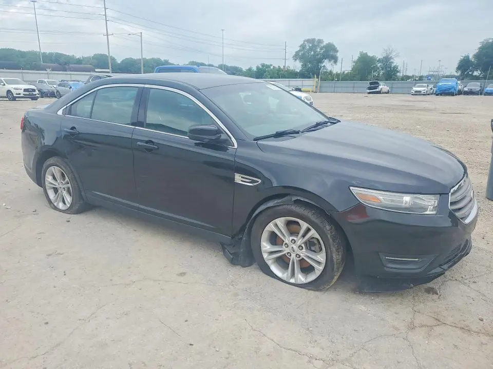 2013 FORD TAURUS SEL  