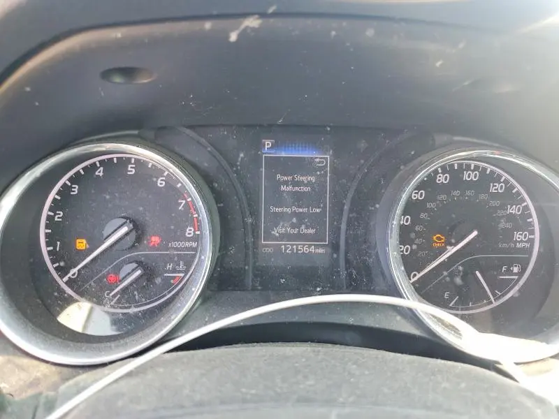 2019 TOYOTA CAMRY SE  