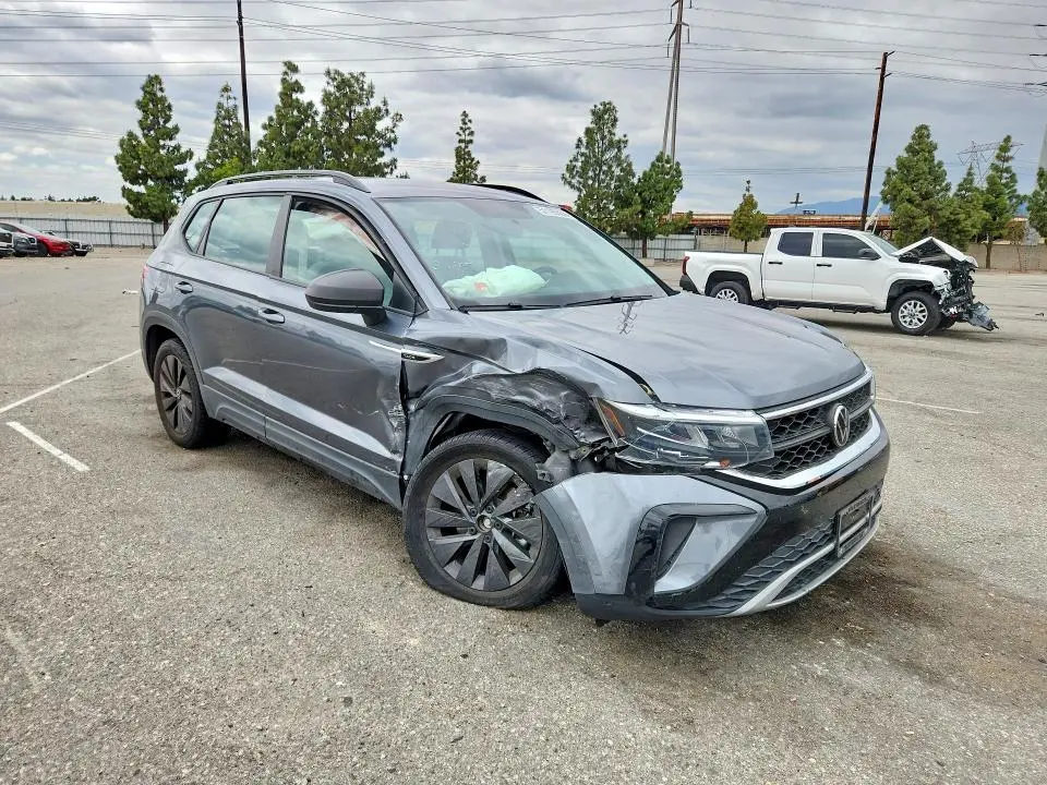 2022 VOLKSWAGEN TAOS S  