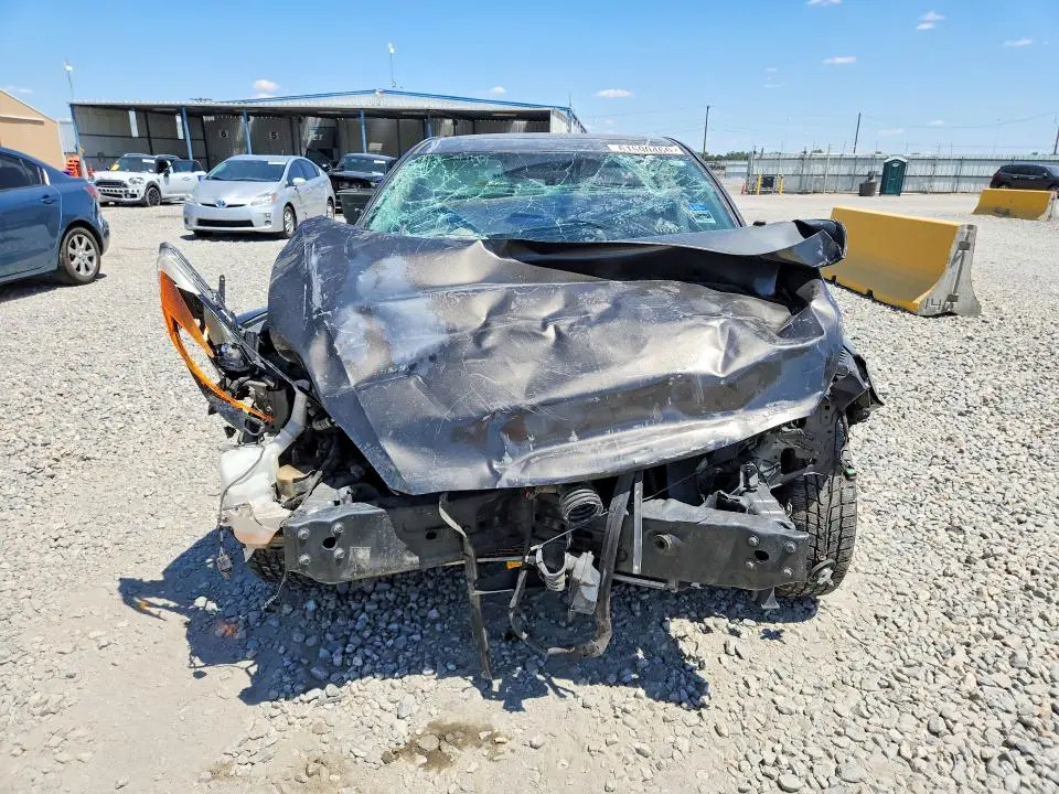 2010 MAZDA 3 I  