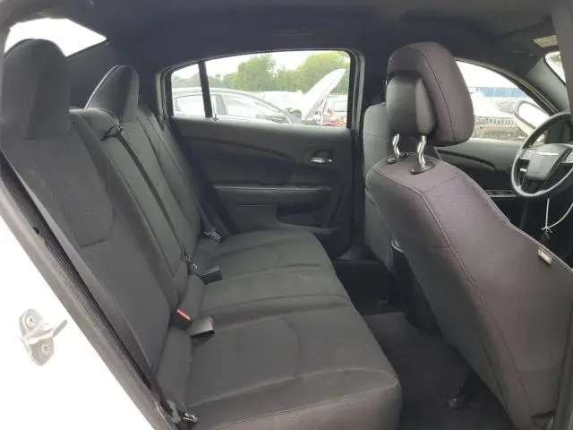 2014 CHRYSLER 200 LX  