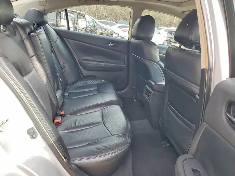 2014 NISSAN MAXIMA S  