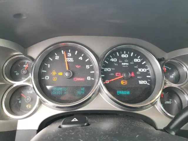 2011 CHEVROLET SILVERADO C1500 LT  